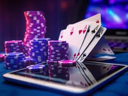 Онлайн казино Poperlo Casino